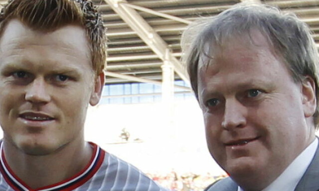 image: Riise slakter Hallén: - Delte ut hundrelapper fra egen lomme